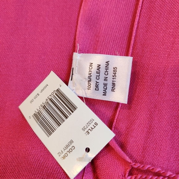 100% Rayon Hot Pink Scarf - Picture 3 of 5